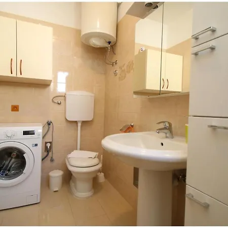 Slavko Apartment Primosten